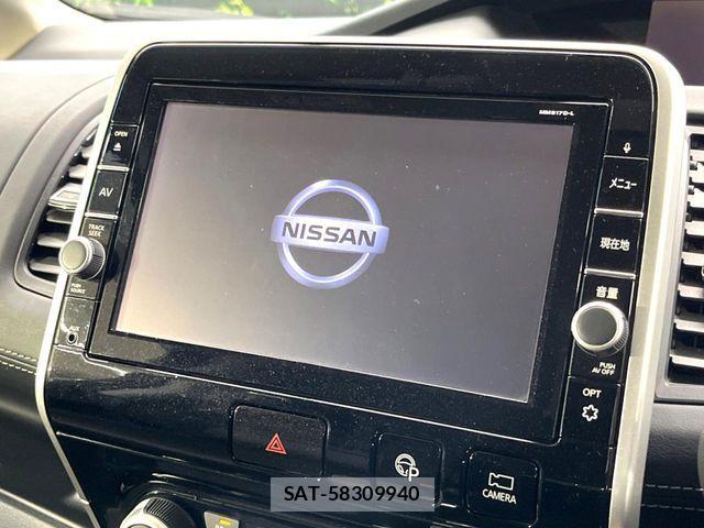 Nissan SERENA 2018-02 8850602-2