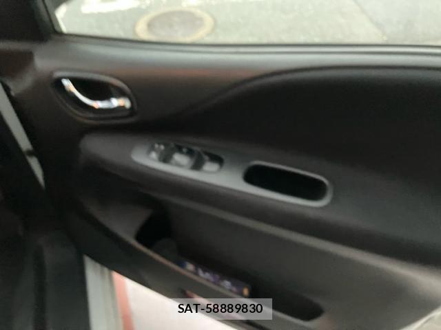 Nissan SERENA 2014-04 8850619-11