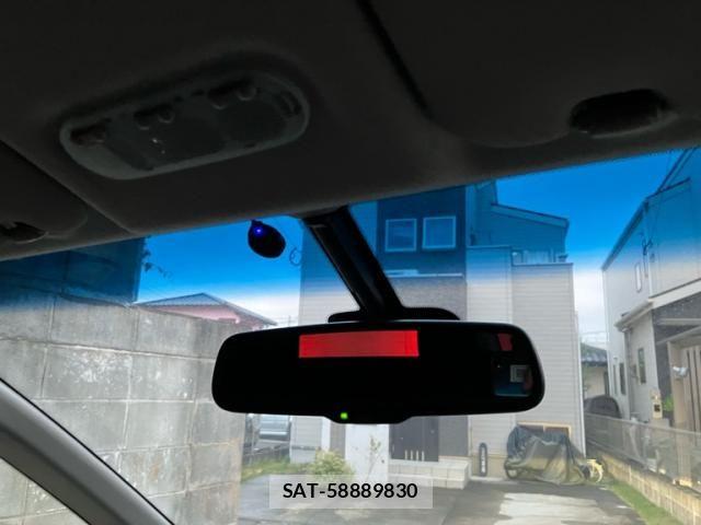 Nissan SERENA 2014-04 8850619-20