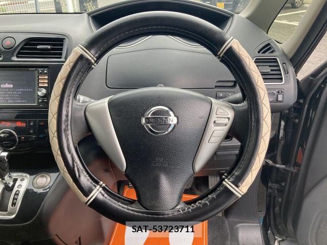 Nissan SERENA 2013-09 8850612-7