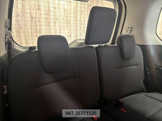 Nissan SERENA 2018-01 8850614-9