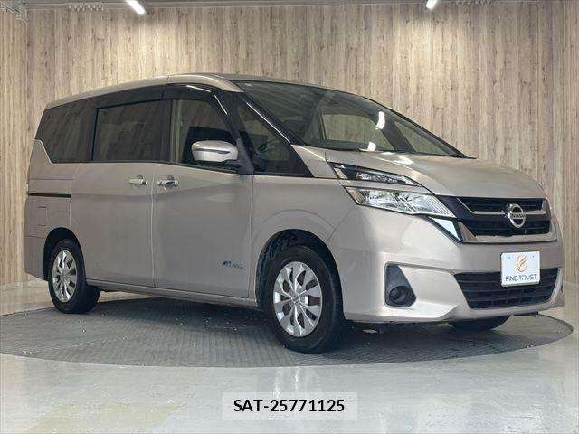 Nissan SERENA 2018-01 8850614-15