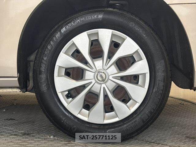 Nissan SERENA 2018-01 8850614-27