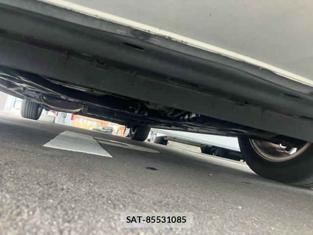 Nissan SERENA 2014-05 8850613-4