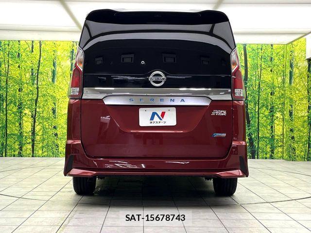 Nissan SERENA 2017-08 8850603-15