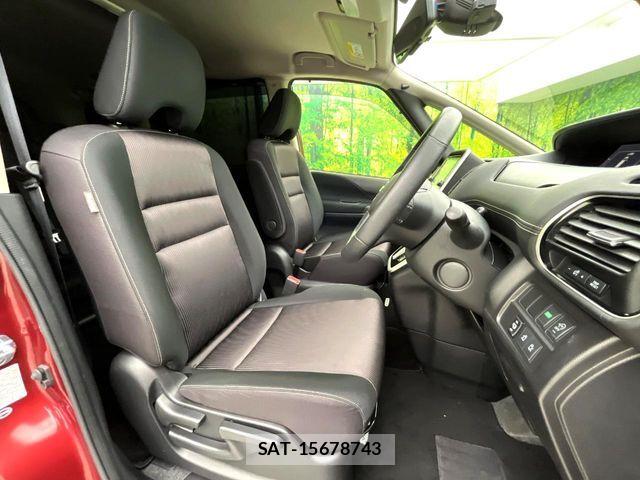 Nissan SERENA 2017-08 8850603-7