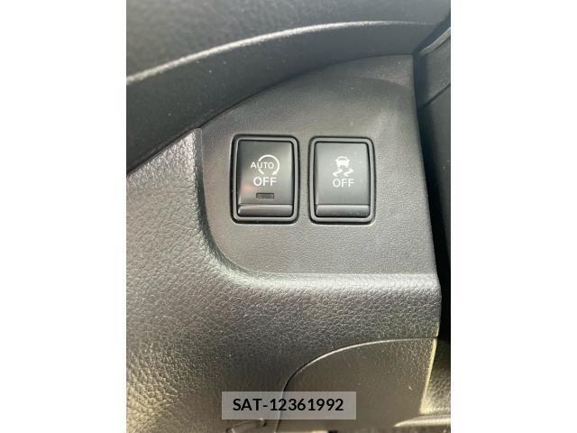Nissan SERENA 2013-07 8872047-21