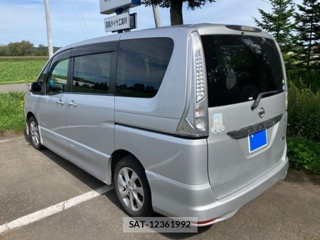 Nissan SERENA 2013-07 8872047-4