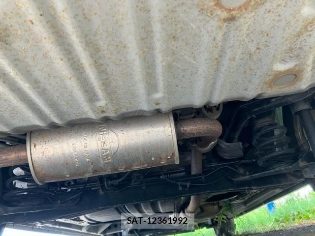 Nissan SERENA 2013-07 8872047-8