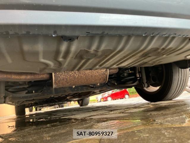 Nissan SERENA 2013-11 8872048-10