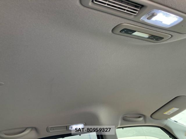 Nissan SERENA 2013-11 8872048-22