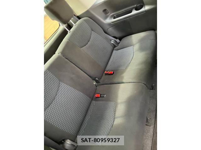Nissan SERENA 2013-11 8872048-24