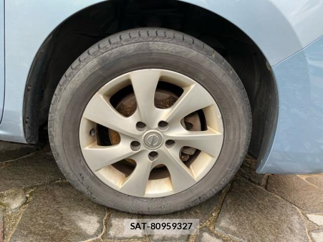 Nissan SERENA 2013-11 8872048-6