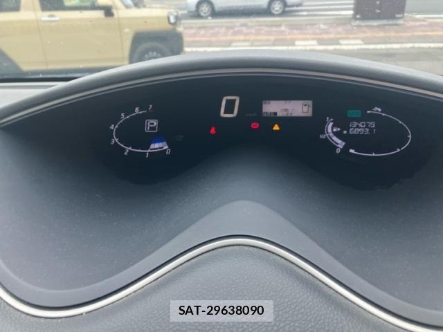 Nissan SERENA 2013-09 8872044-21