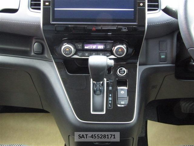 Nissan SERENA 2022-01 8872035-12