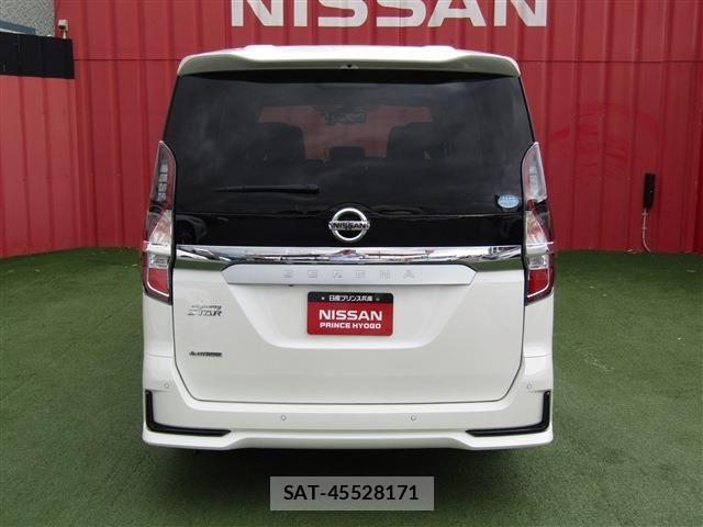 Nissan SERENA 2022-01 8872035-19