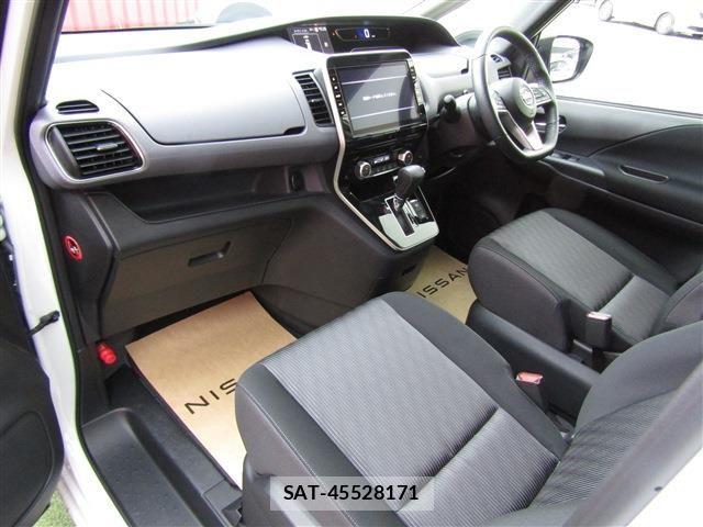 Nissan SERENA 2022-01 8872035-22