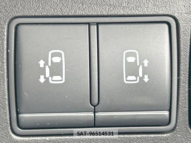 Nissan SERENA 2013-09 8872043-2