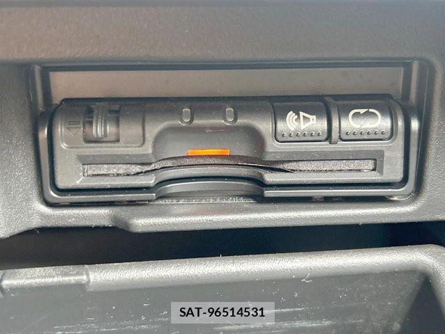 Nissan SERENA 2013-09 8872043-5