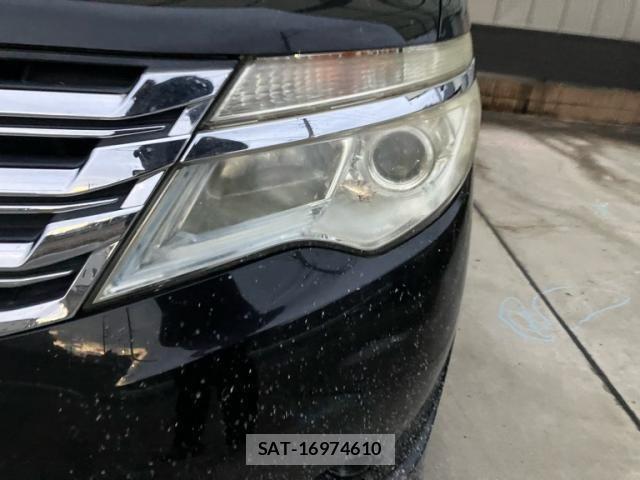 Nissan SERENA 2014-02 8872045-10