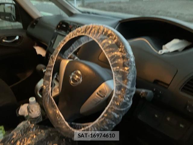 Nissan SERENA 2014-02 8872045-13