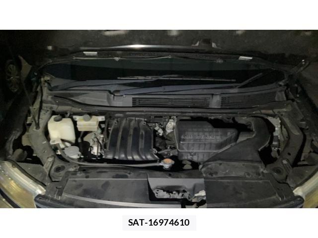 Nissan SERENA 2014-02 8872045-24