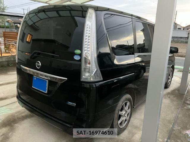 Nissan SERENA 2014-02 8872045-2