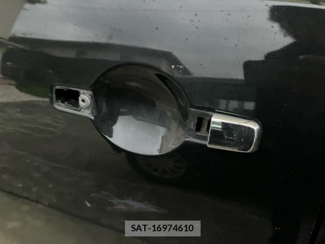 Nissan SERENA 2014-02 8872045-5