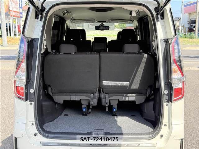 Nissan SERENA 2021-10 8872036-10
