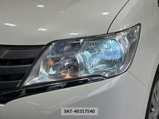 Nissan SERENA 2013-09 8882088-11