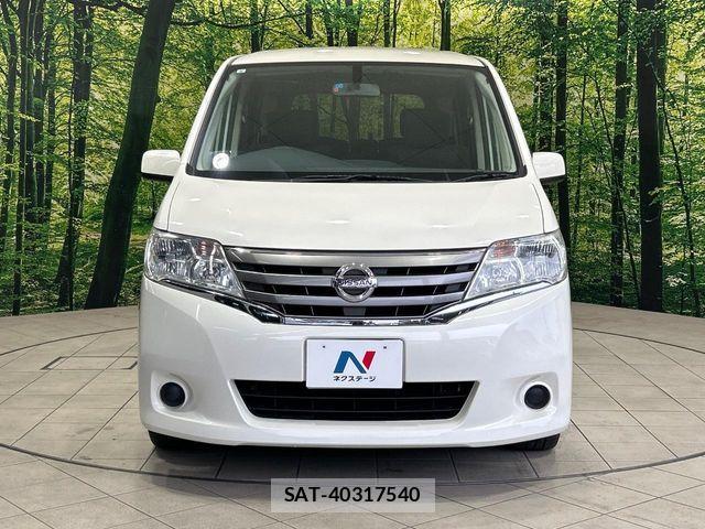 Nissan SERENA 2013-09 8882088-13