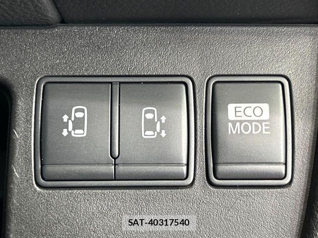 Nissan SERENA 2013-09 8882088-4