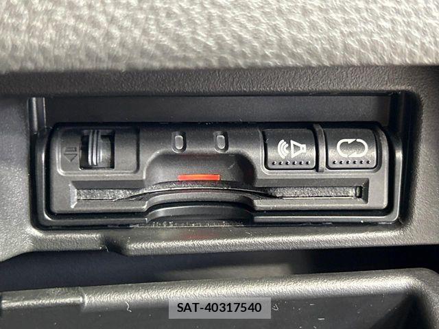 Nissan SERENA 2013-09 8882088-5