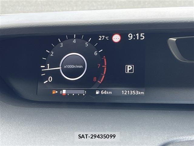 Nissan SERENA 2018-09 8882076-9