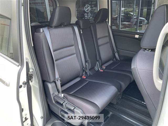 Nissan SERENA 2018-09 8882076-15