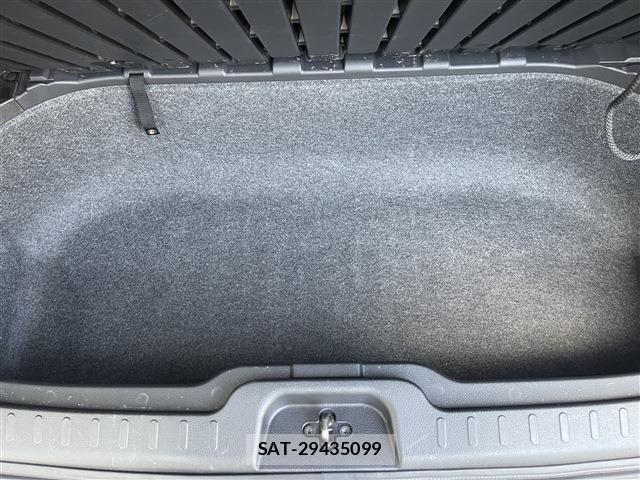 Nissan SERENA 2018-09 8882076-18