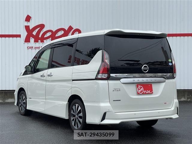 Nissan SERENA 2018-09 8882076-1