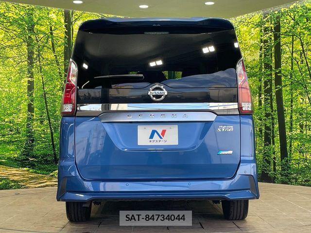 Nissan SERENA 2018-03 8882071-15