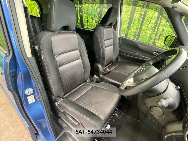 Nissan SERENA 2018-03 8882071-7