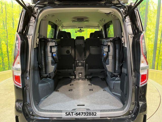 Nissan SERENA 2019-08 8882058-12