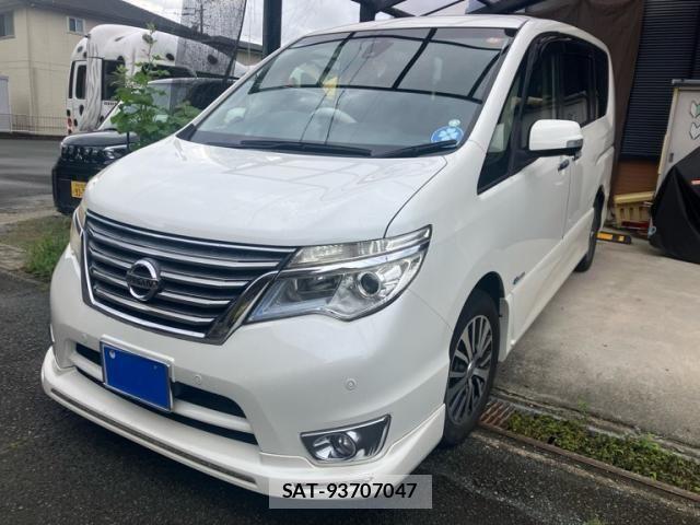 Nissan SERENA 2014-11 8882089-0
