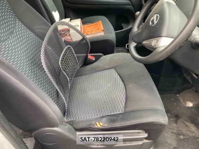 Nissan SERENA 2013-10 8882106-12