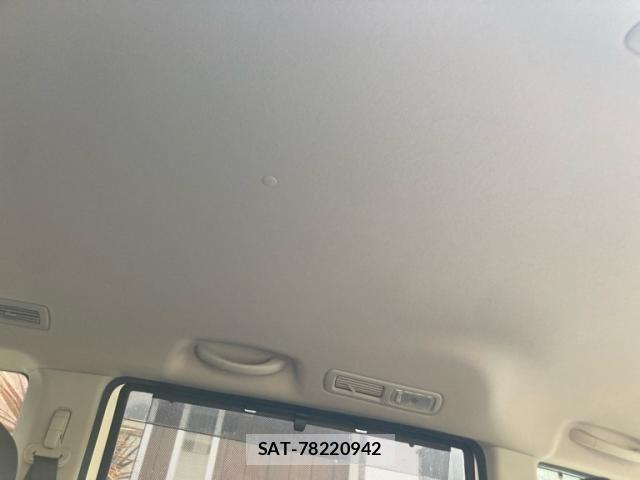 Nissan SERENA 2013-10 8882106-15