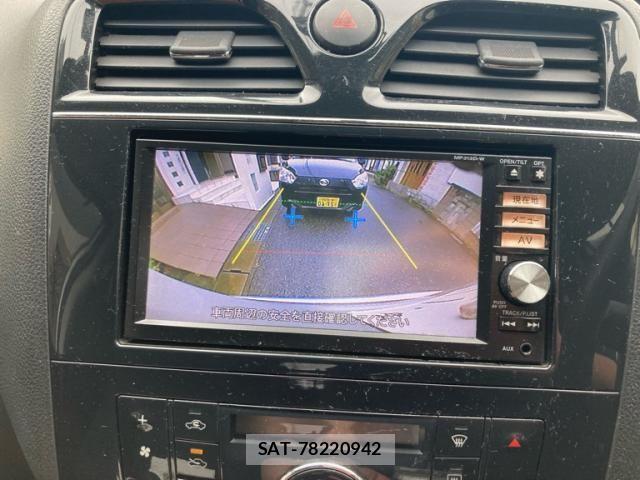 Nissan SERENA 2013-10 8882106-19