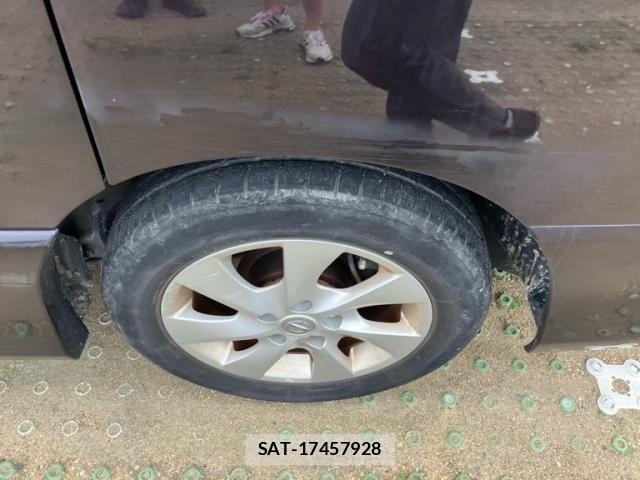 Nissan SERENA 2013-02 8882103-9