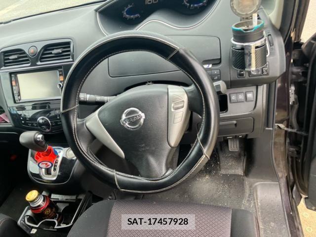 Nissan SERENA 2013-02 8882103-4
