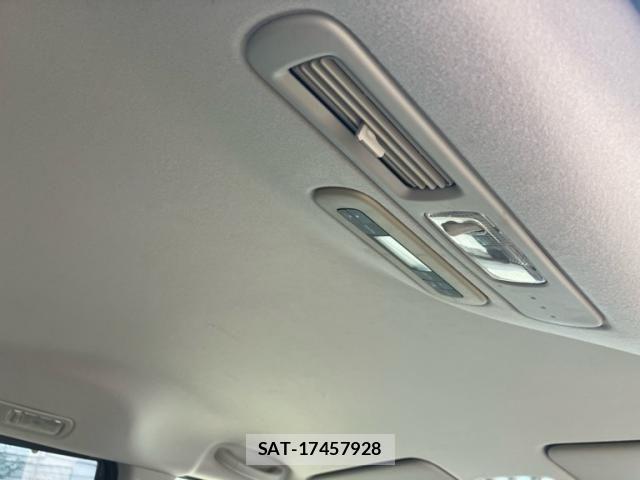 Nissan SERENA 2013-02 8882103-5