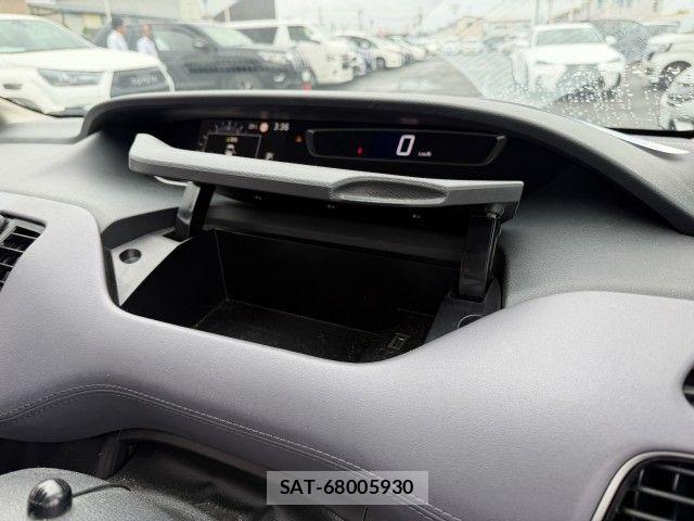 Nissan SERENA 2021-09 8882059-12