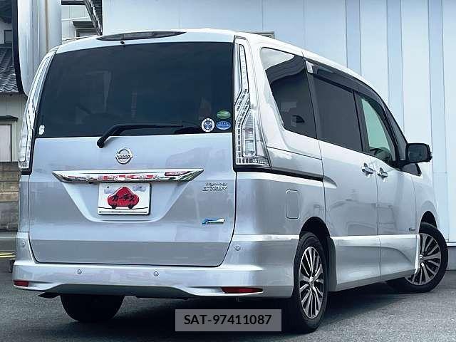 Nissan SERENA 2014-08 8882090-2