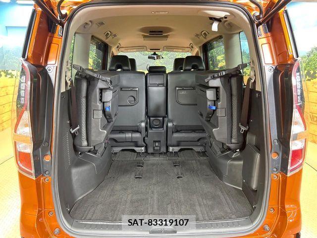 Nissan SERENA 2019-12 8882057-10